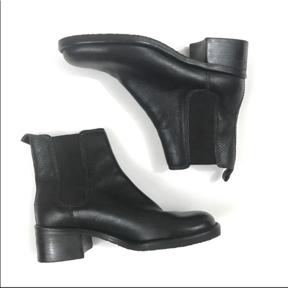 Rockport Black Chelsea Boots Size 5.5